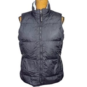 Women’s Old Navy quilted down filled puffer vest w/high collar No size tag | af